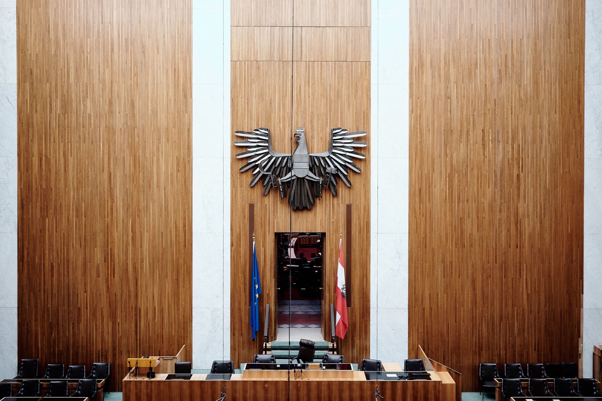 Parlament V